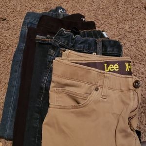 4 Pair of Boys Jeans for 1 price!!